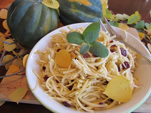 Raw Acorn Squash SAlw