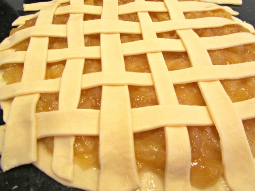 lattice top to butterscotch apple pie cookies