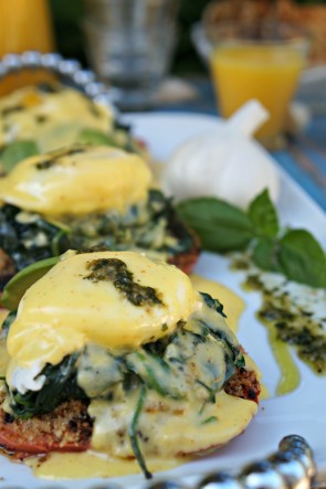 Gilroy Garlic Festival Eggs Benedict Florentine