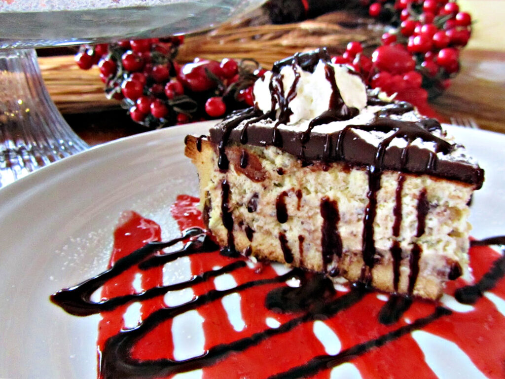 Chocolate cake Torte Ice cream cake Cassata, chocolate cake, cream, food,  strawberries png | PNGWing